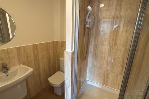1 bedroom flat to rent, Sandhurst Road, Leicester LE3