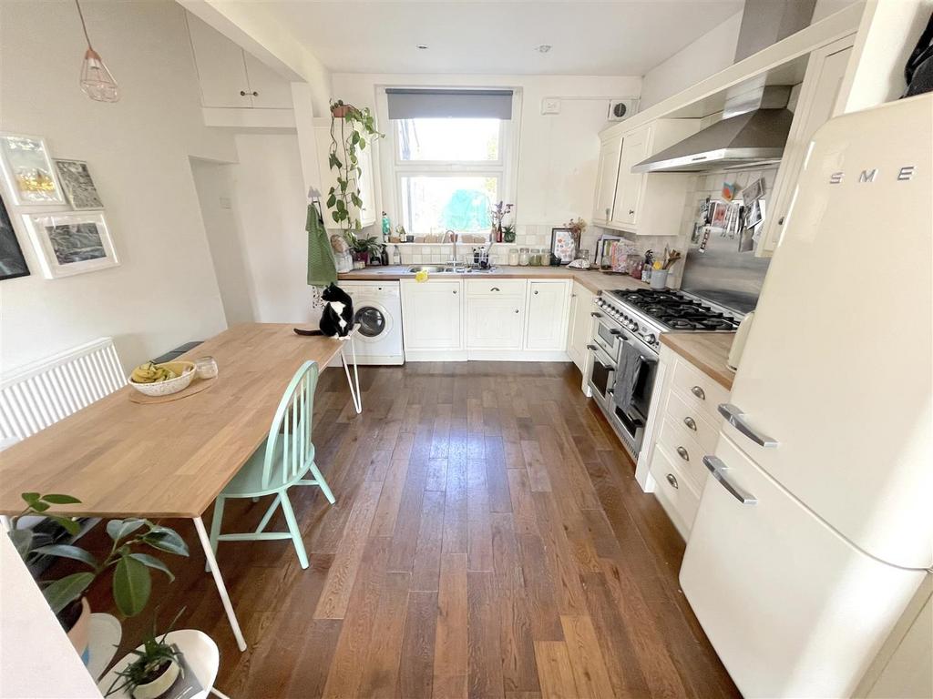 Temp Images9 Nf4o.jpg