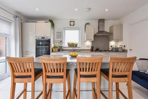 1 Ranulph Road, Winchester, SO22 6GH
