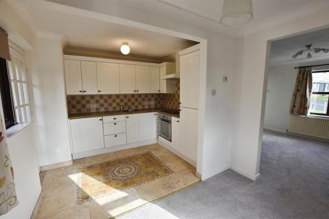 2 bedroom end of terrace house to rent, Weston Mews, Foundry Road, Stamford