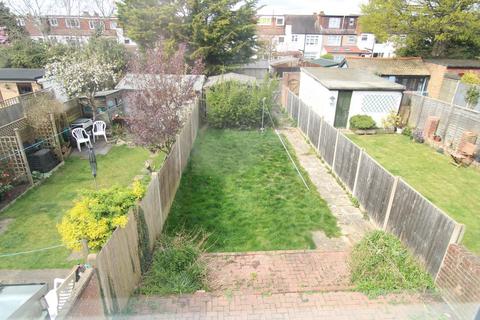 4 bedroom terraced house for sale, Langley Way, West Wickham, BR4