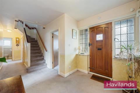 65 Friars Walk, London, N14 5LJ