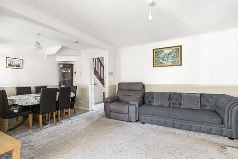 3 Elm Grove, Kidlington, OX5 1DR