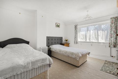 3 Elm Grove, Kidlington, OX5 1DR