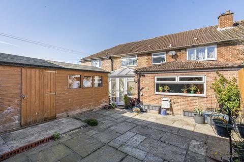 3 Elm Grove, Kidlington, OX5 1DR