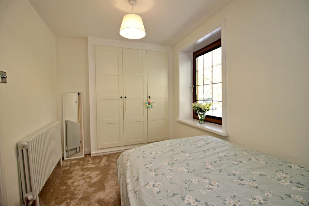 Double Bedroom 1