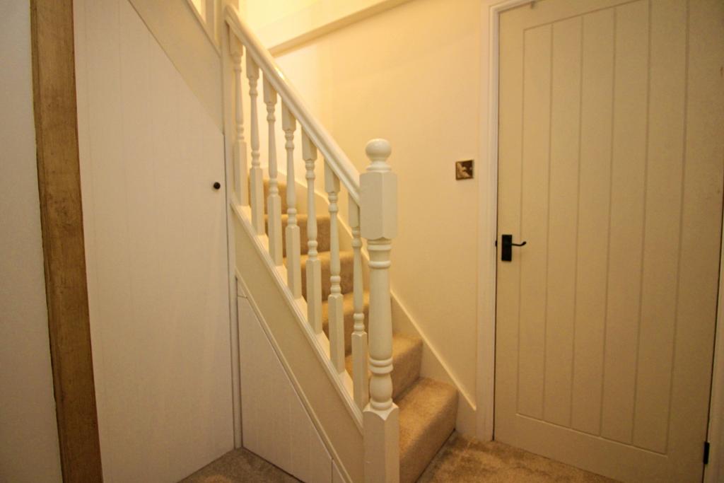 Inner Landing with Concealed Wardrobe