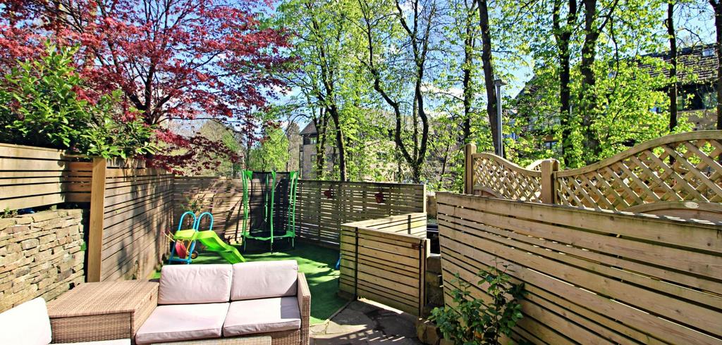 Garden with Play Area