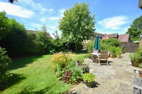 4 bedroom detached house for sale, St. Peters Close, Princes Risborough HP27
