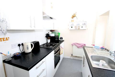 3 bedroom apartment to rent, Grove Street, Brighton, East Sussex, BN2
