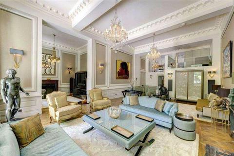 Princes Gate, London SW7