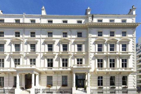 5 bedroom apartment to rent, Princes Gate, London SW7