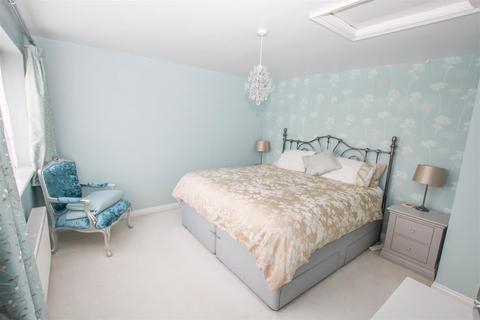 29 Hamilton Crescent, Warley, Brentwood, CM14 5ES