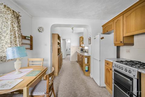 3 bedroom semi-detached house for sale, Old Road, Neath