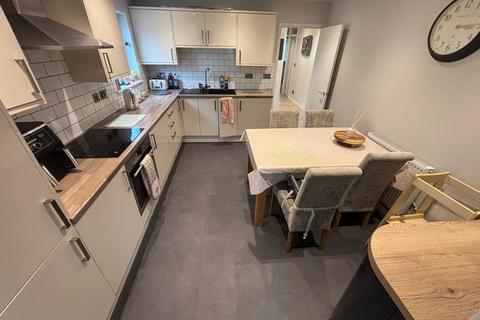 10 Pwllswyddog, Tregaron, SY25 6JG