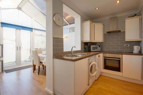 119 Brooklands Road, Hull, HU5 5AE
