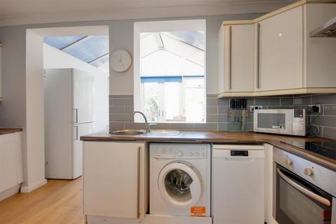 119 Brooklands Road, Hull, HU5 5AE