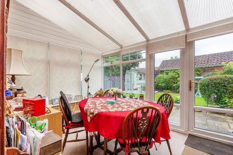 15 Charter Way, Lowestoft, NR33 8UT