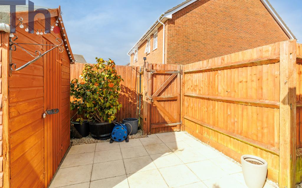 Gated Side Access