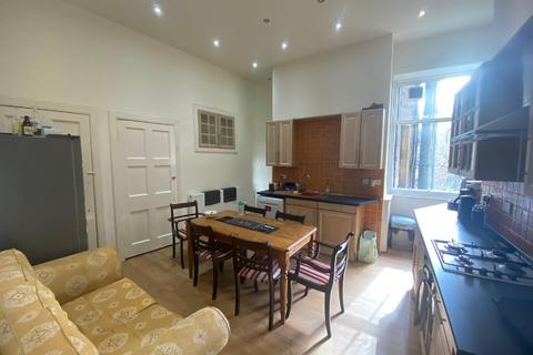 5 bedroom flat to rent, Bruntsfield Place, Bruntsfield, Edinburgh, EH10