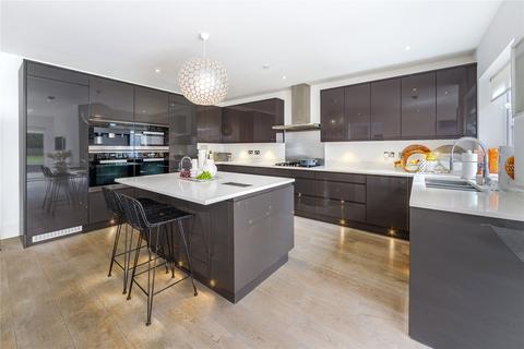 6 bedroom detached house for sale, Viburnum Gate, Radlett, Hertfordshire, WD7