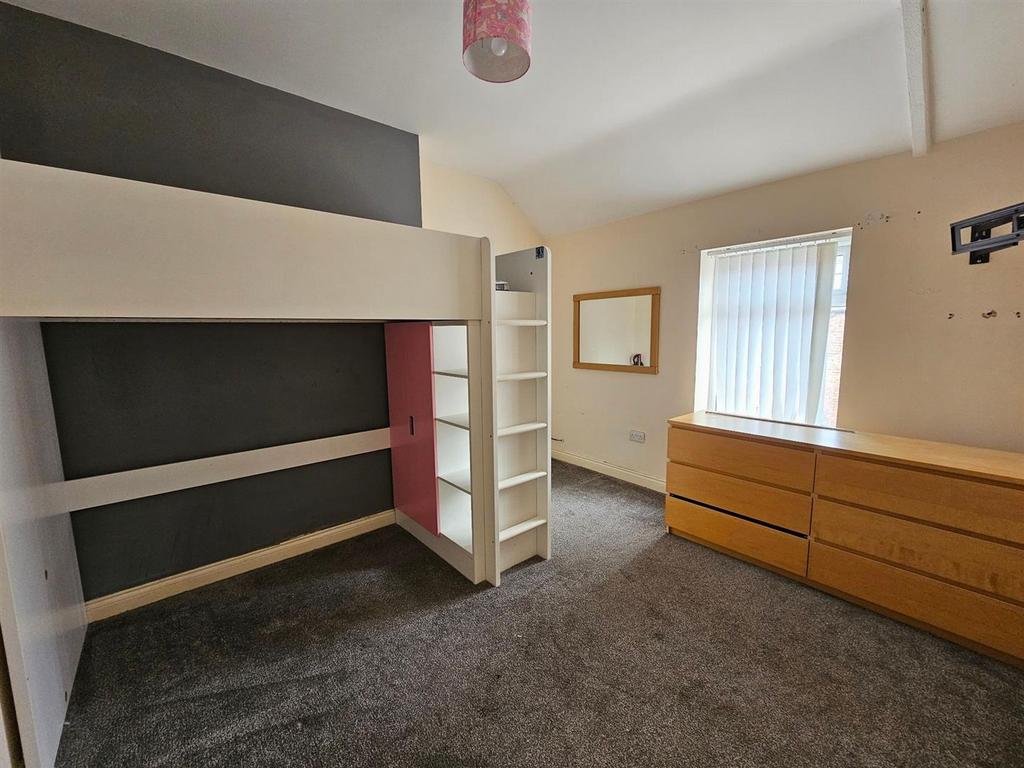 Bedroom-3 - 606475228.jpg