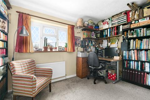 6 King Edwards Rise, Ascot, SL5 8JZ