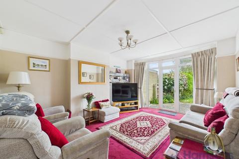 25 Fox Hill, Bapchild, Sittingbourne, ME9 9AB