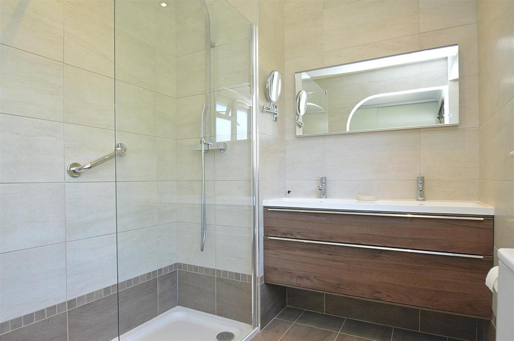 Resized En Suite.jpg