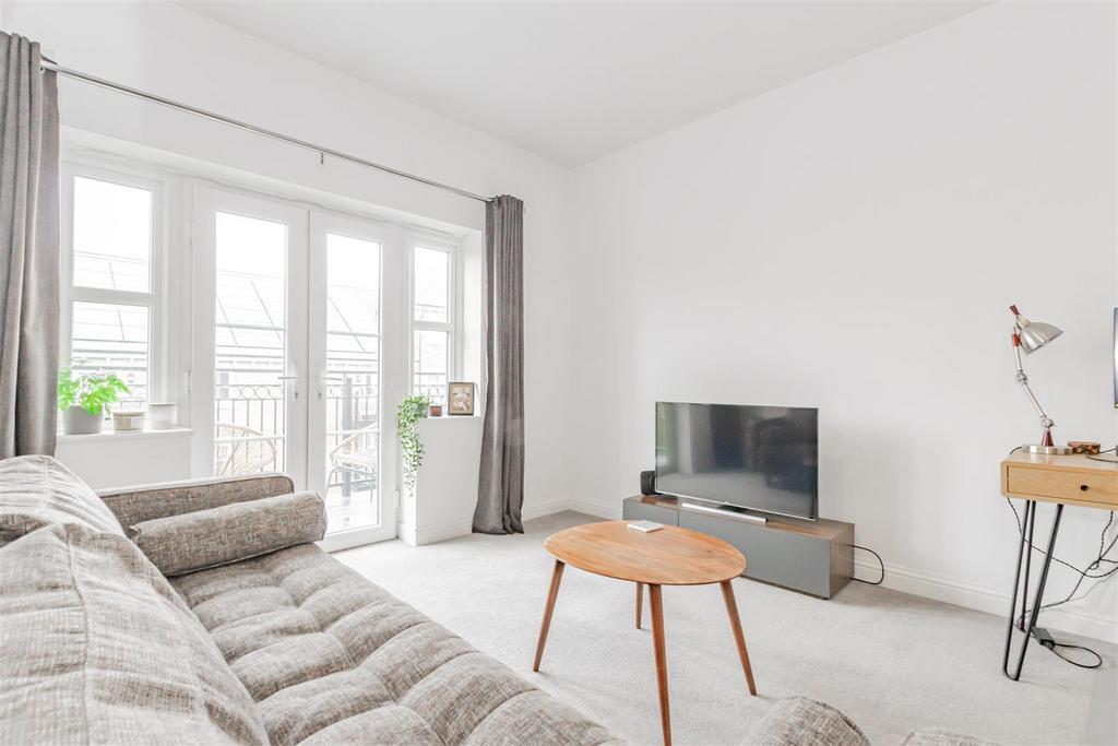 Lounge/Kitchen