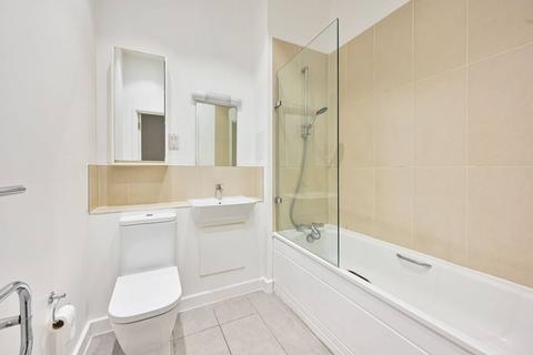1 bedroom flat for sale, Spectrum Way, Wandsworth, London, SW18