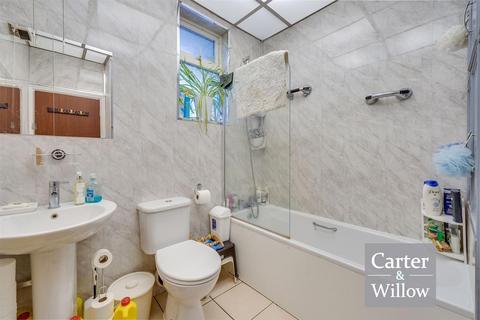 15 Cadiz Road, Dagenham, RM10 8XL