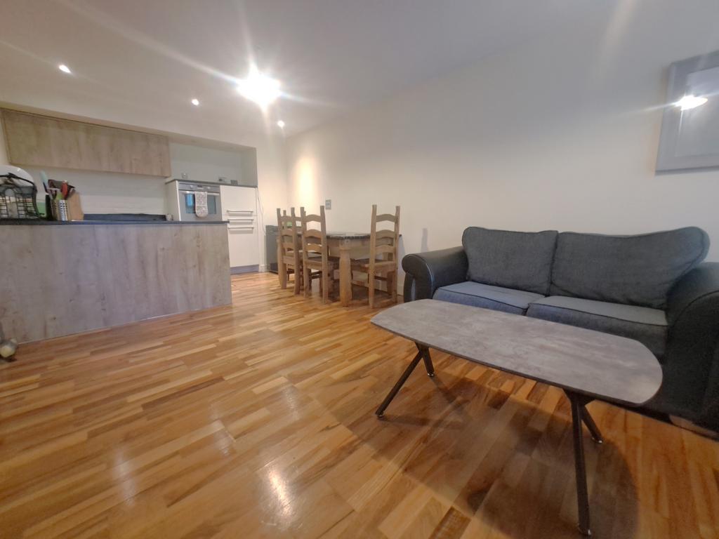 Kitchen/ open plan lounge