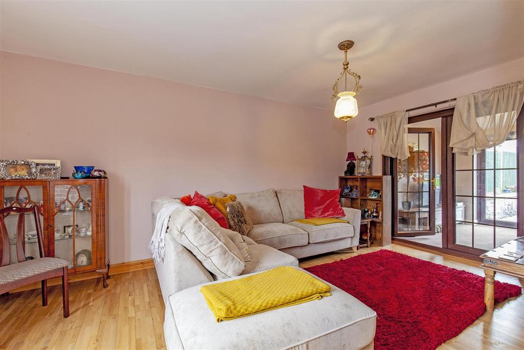 Reception Room-4.jpg