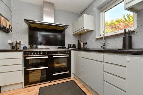 5 Grenville Road, New Addington, Croydon, CR0 0NZ