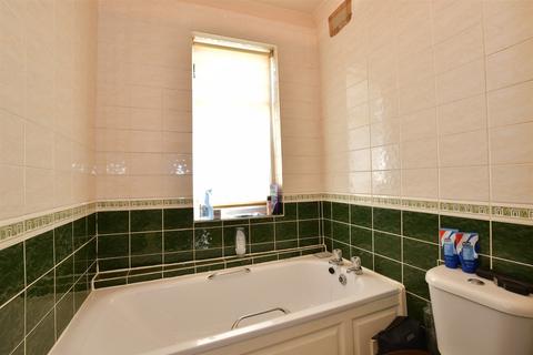2 Hale End Road, London, E17 4BQ