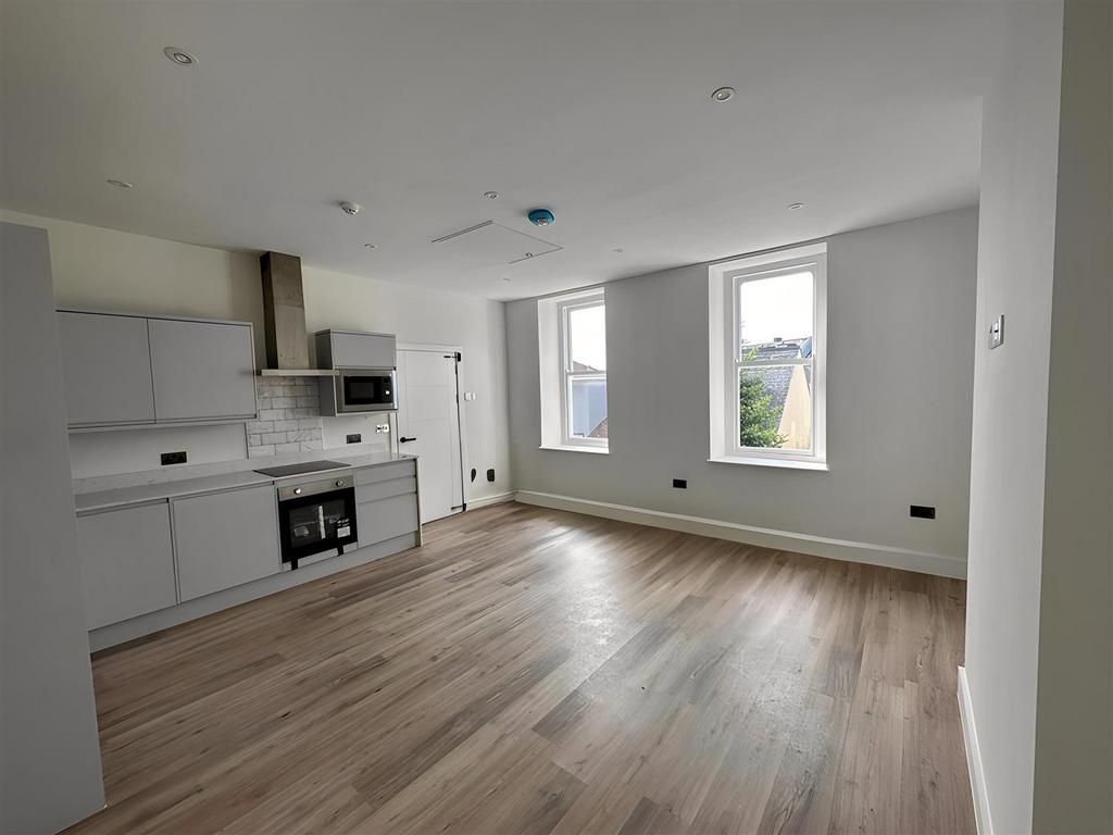 Virtual Staging AI - IMG 6391 - 13 August 2024 11 