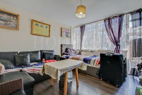 undefined, Garrard Walk, Neasden, London , nw10