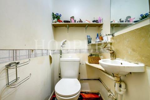 undefined, Garrard Walk, Neasden, London , nw10
