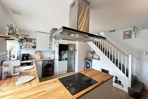 2 bedroom terraced house for sale, Gloucester Close, Skegness, Lincolnshire, PE25 3PS
