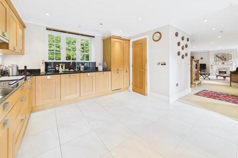 undefined, Coach House Mews, Hersham, Walton-On-Thames