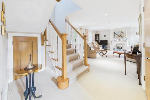 undefined, Coach House Mews, Hersham, Walton-On-Thames