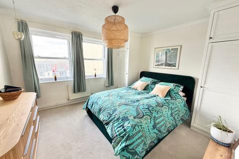 2 bedroom apartment to rent, Brighton BN2