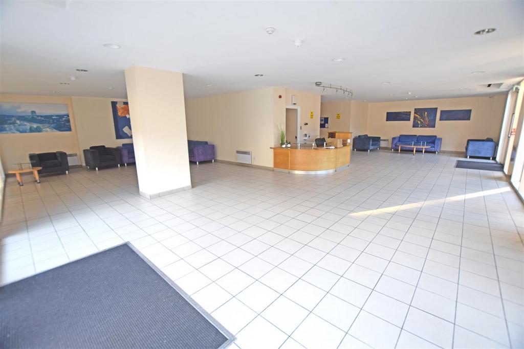 Communal entrance.jpg