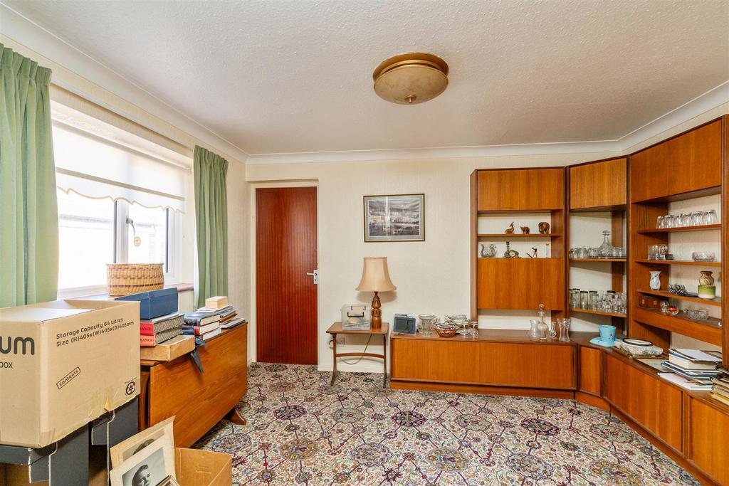 80a Aylesbury Road 29.jpg