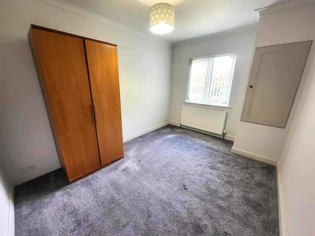 Bedroom 2 Pic 1
