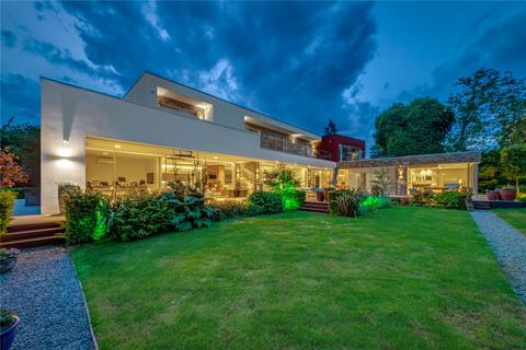 5 bedroom detached house for sale, Common Lane, Radlett, Hertfordshire, WD7