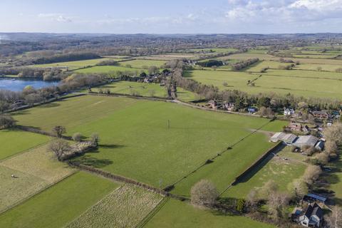 Fairacre Lawrence Lane, North Gorley, Fordingbridge, SP6 2PG