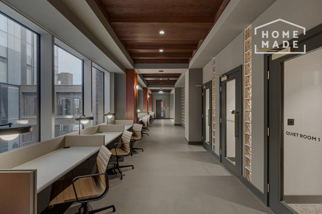 B1a74a3b58af542fa110e3a64330