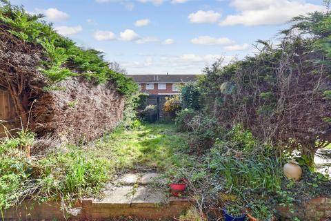 2 bedroom end of terrace house for sale, Sovereigns Way, Marden, Kent